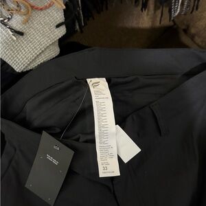 Fabletics I Men's I “The Don Short” I Size 33 I 10” Length I Black